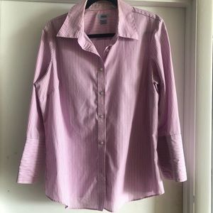 Izod Women’s 3/4 Length sleeve button down
Top